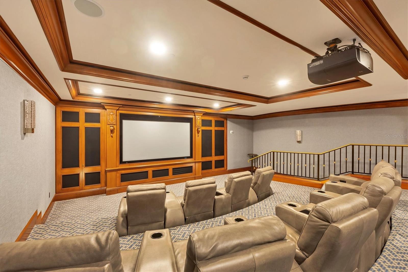 THE BEACH RESIDENCES - Residential