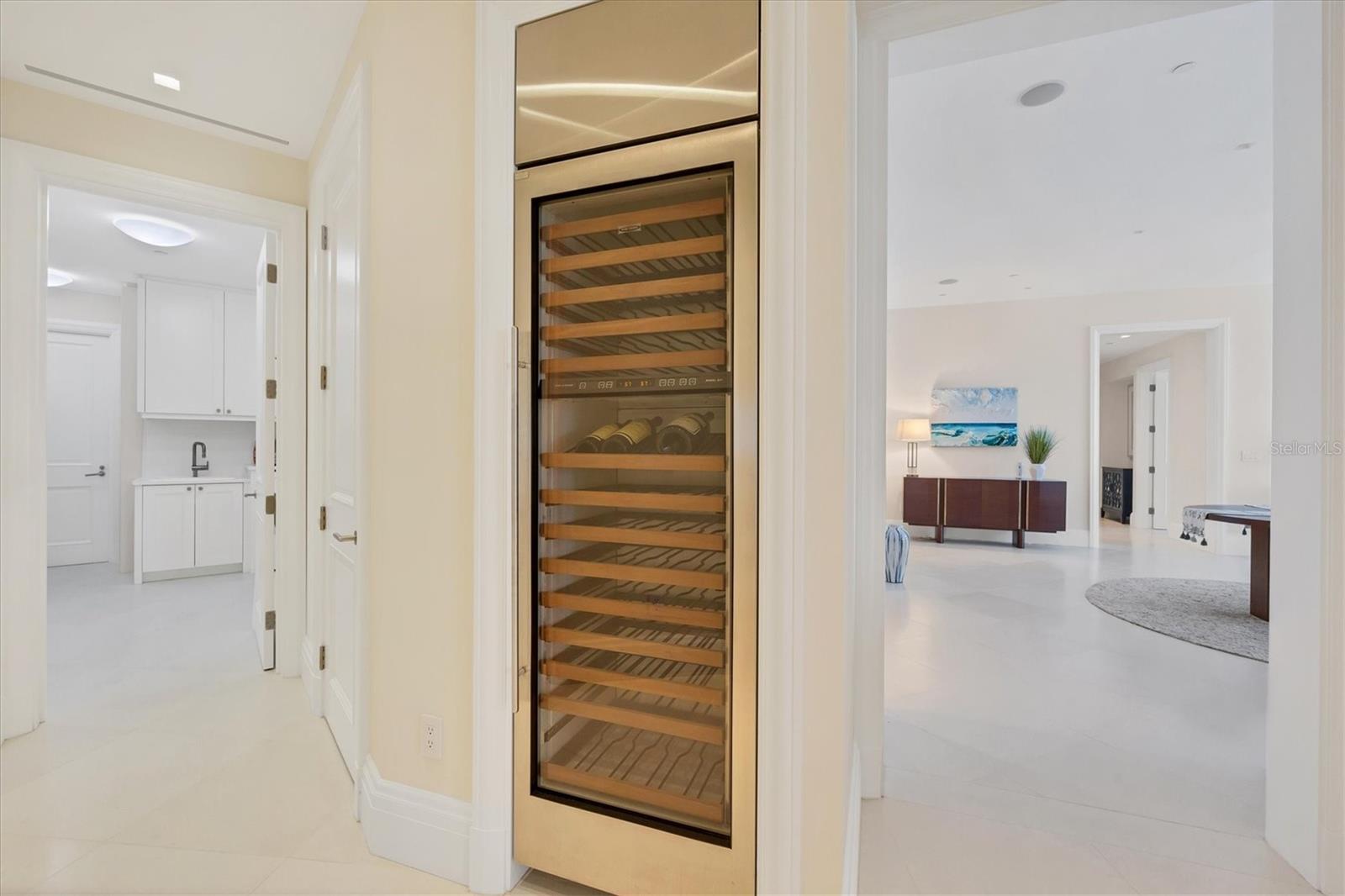 THE BEACH RESIDENCES - Residential