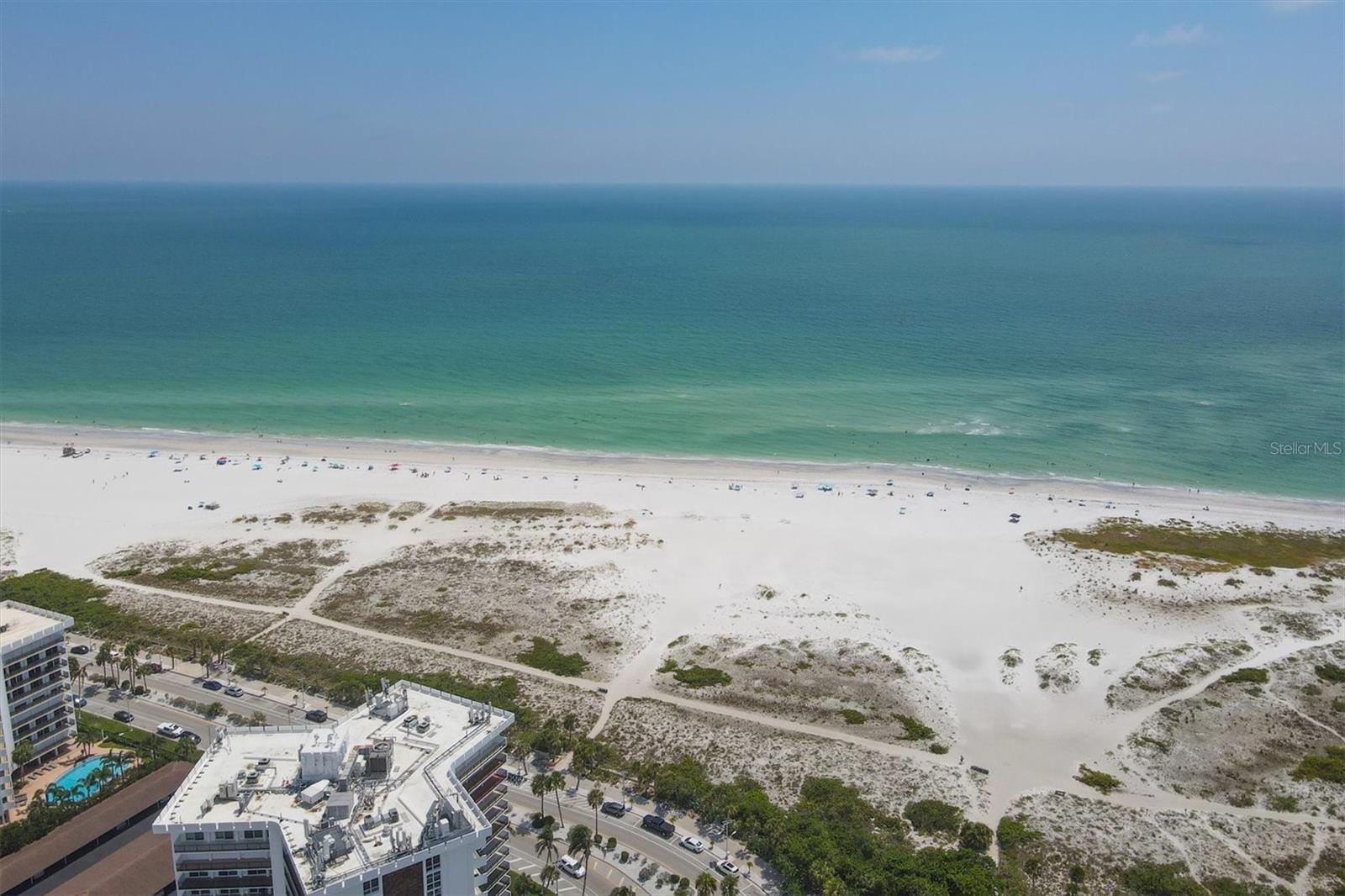 THE BEACH RESIDENCES - Residential