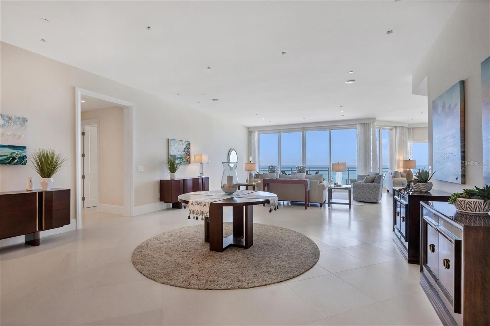 THE BEACH RESIDENCES - Residential