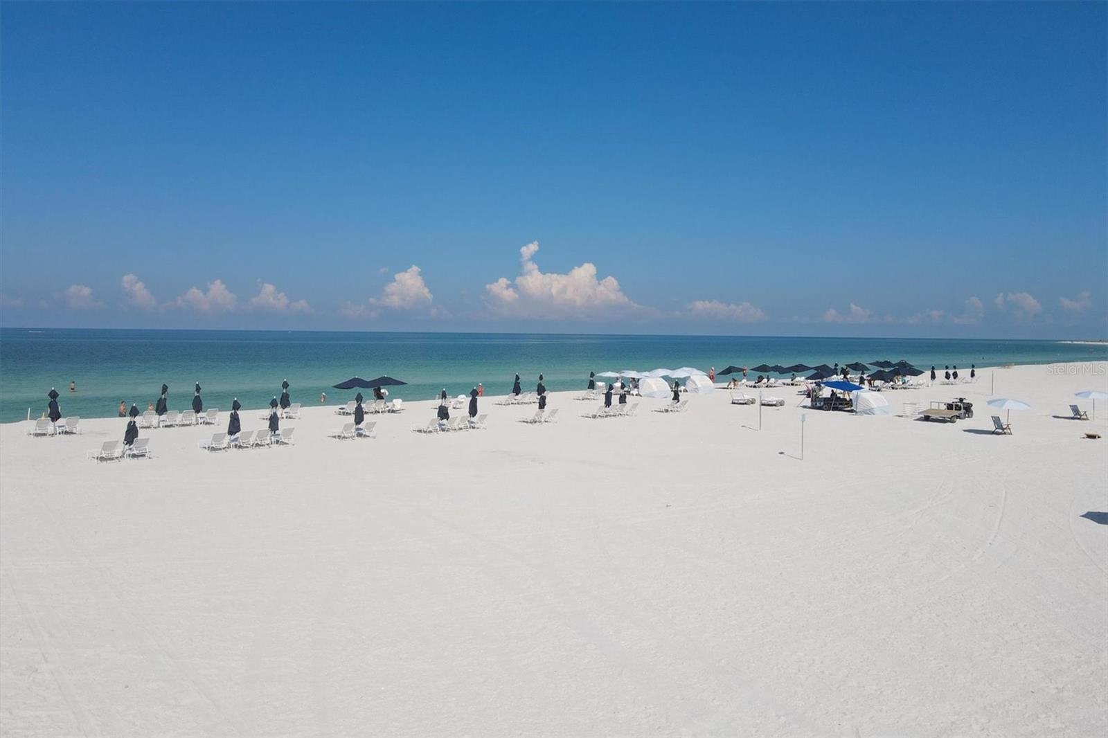 THE BEACH RESIDENCES - Residential