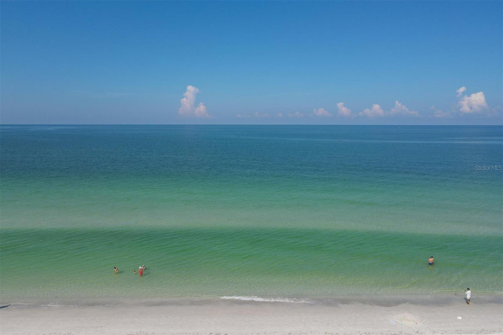 THE BEACH RESIDENCES - Residential