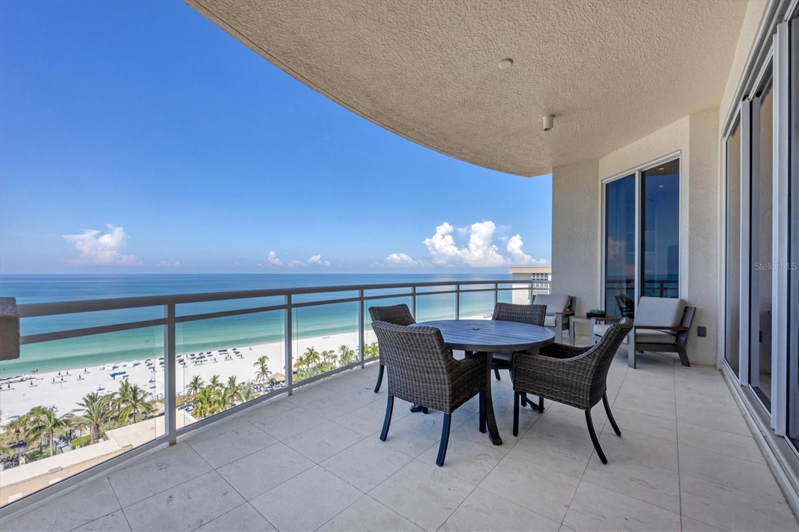 THE BEACH RESIDENCES - Residential