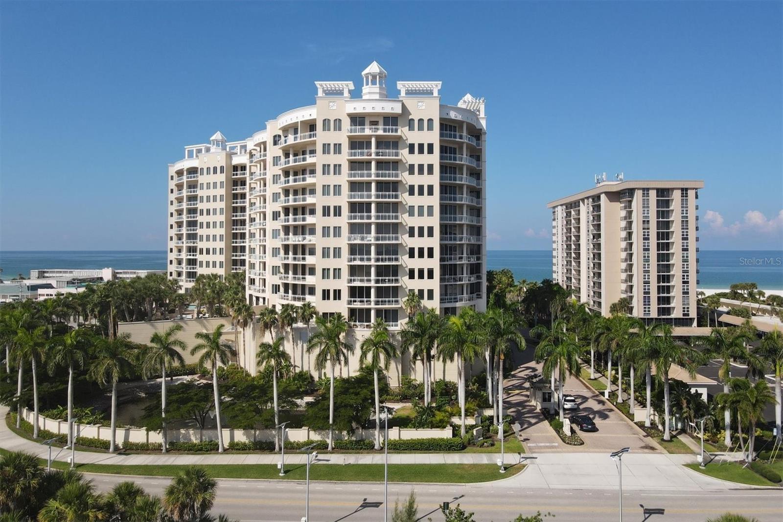 THE BEACH RESIDENCES - Residential