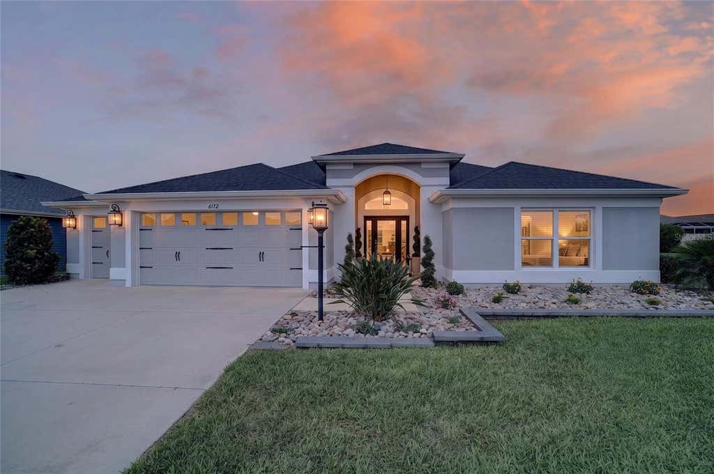 Photo of 6172 Danielson Loop, The Villages, FL 32163 (MLS # G5115562)