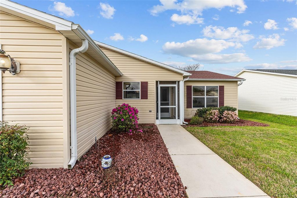 Photo of 2604 Privada Drive, The Villages, FL 32162 (MLS # OM720773)