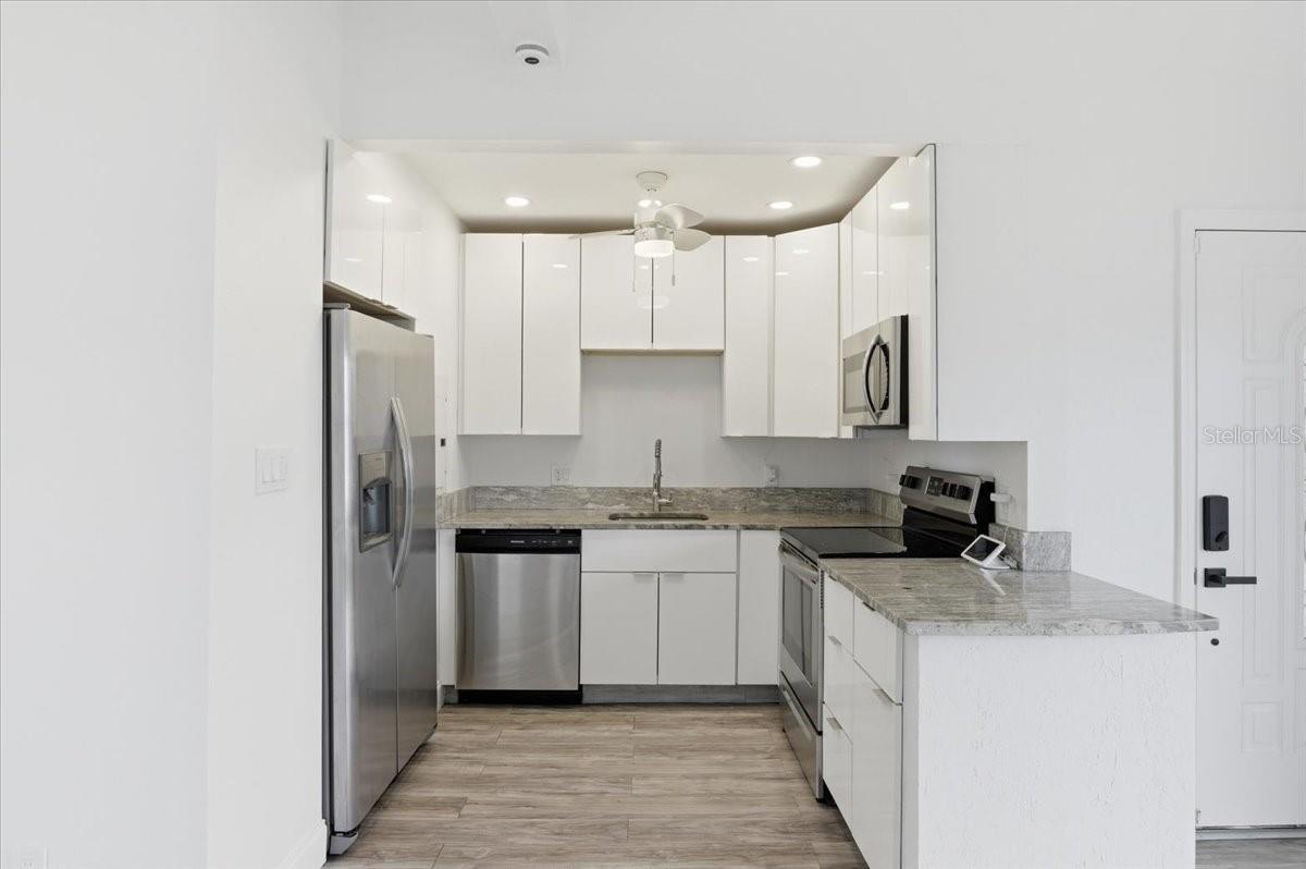 LEWIS ISLAND SEC 1 - Residential Lease