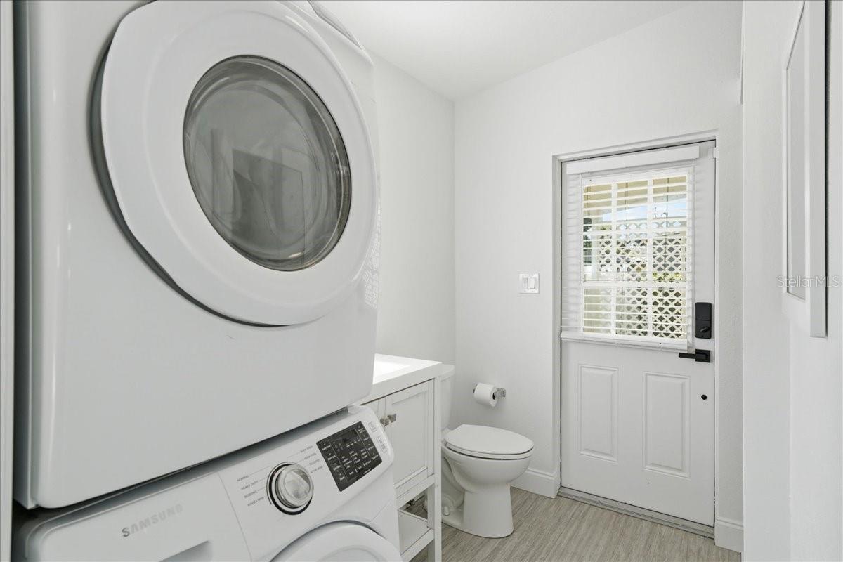 LEWIS ISLAND SEC 1 - Residential Lease