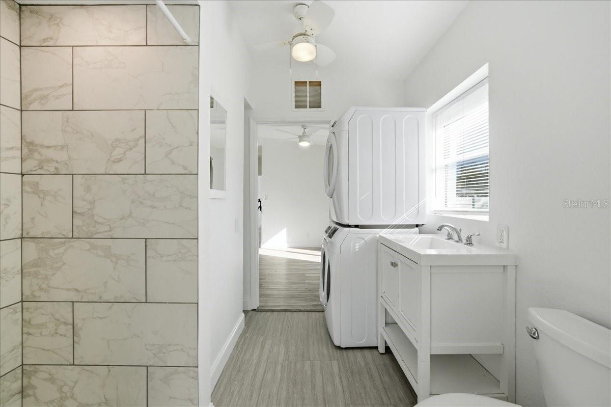 LEWIS ISLAND SEC 1 - Residential Lease