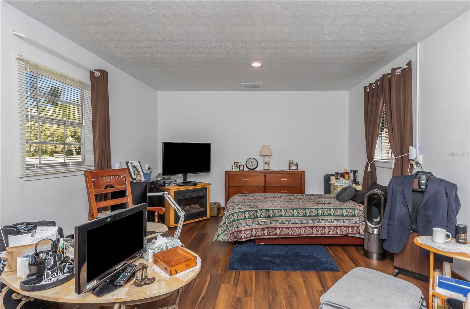 UNPLATTED - Commercial Sale