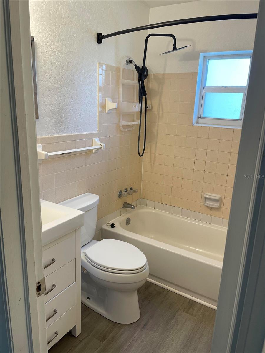 SUN RAY HOMES - Residential