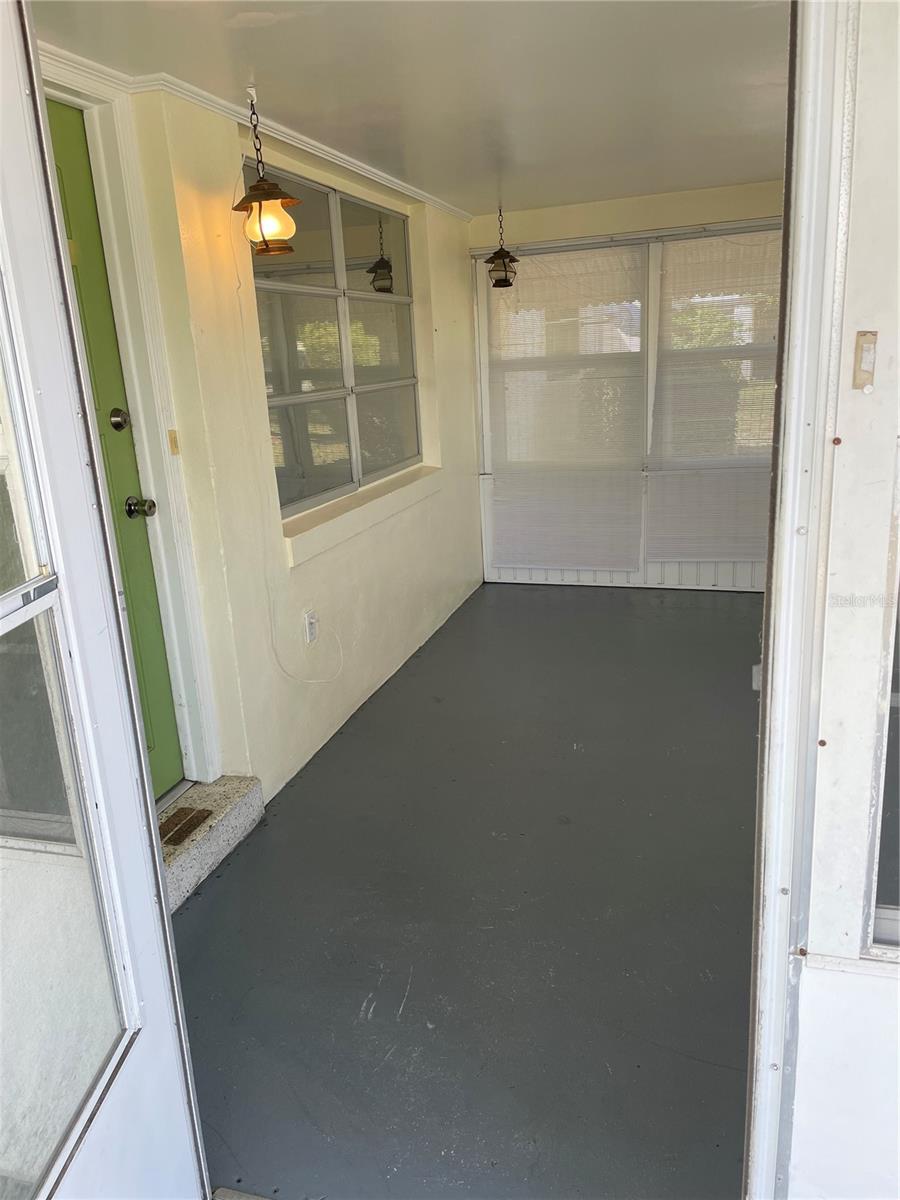 SUN RAY HOMES - Residential