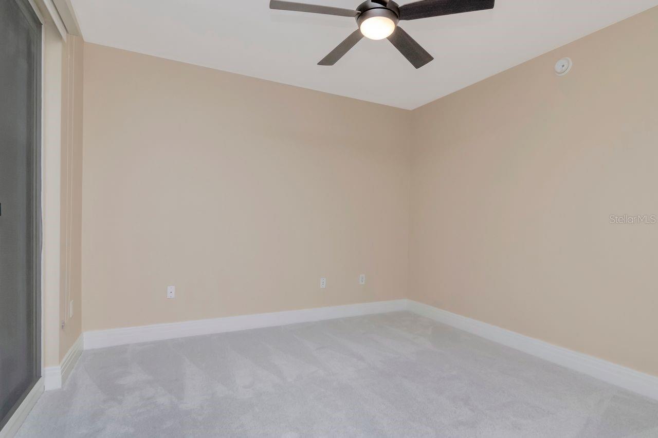 UTOPIA CONDO - Residential