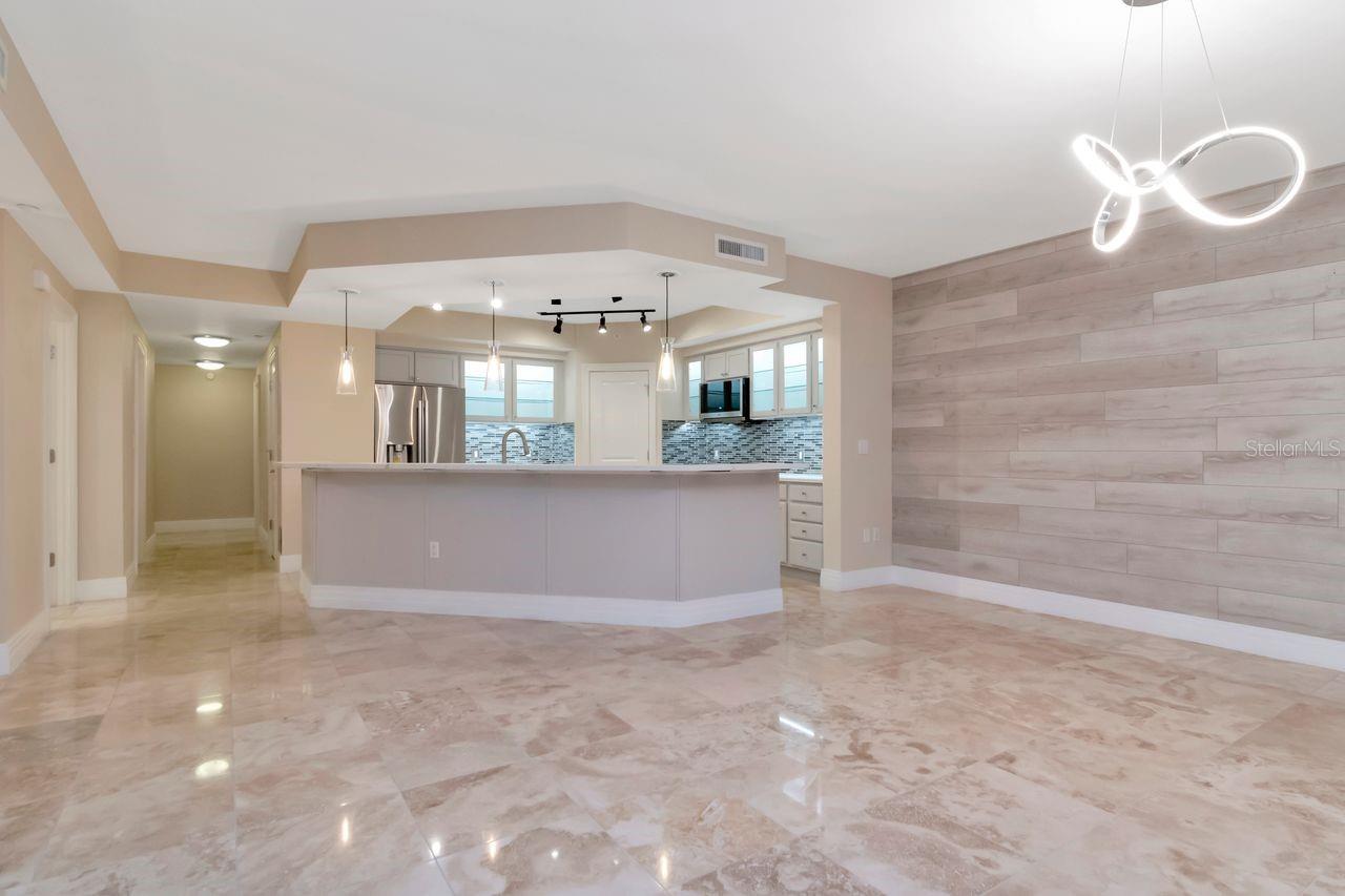 UTOPIA CONDO - Residential