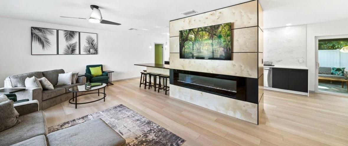 SANDY WOODS - Residential Lease