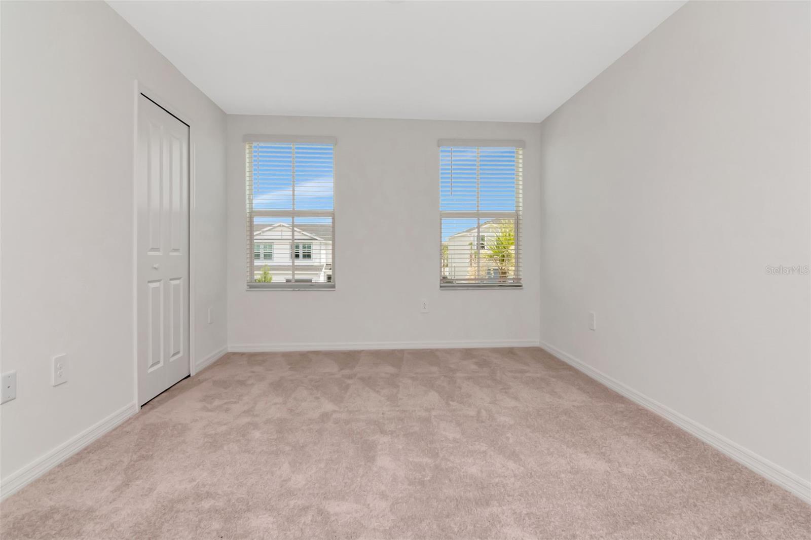 AURORA SUB - Residential Lease