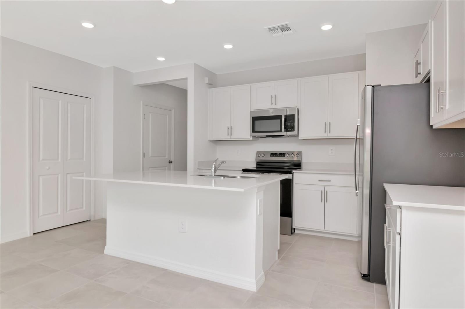 AURORA SUB - Residential Lease