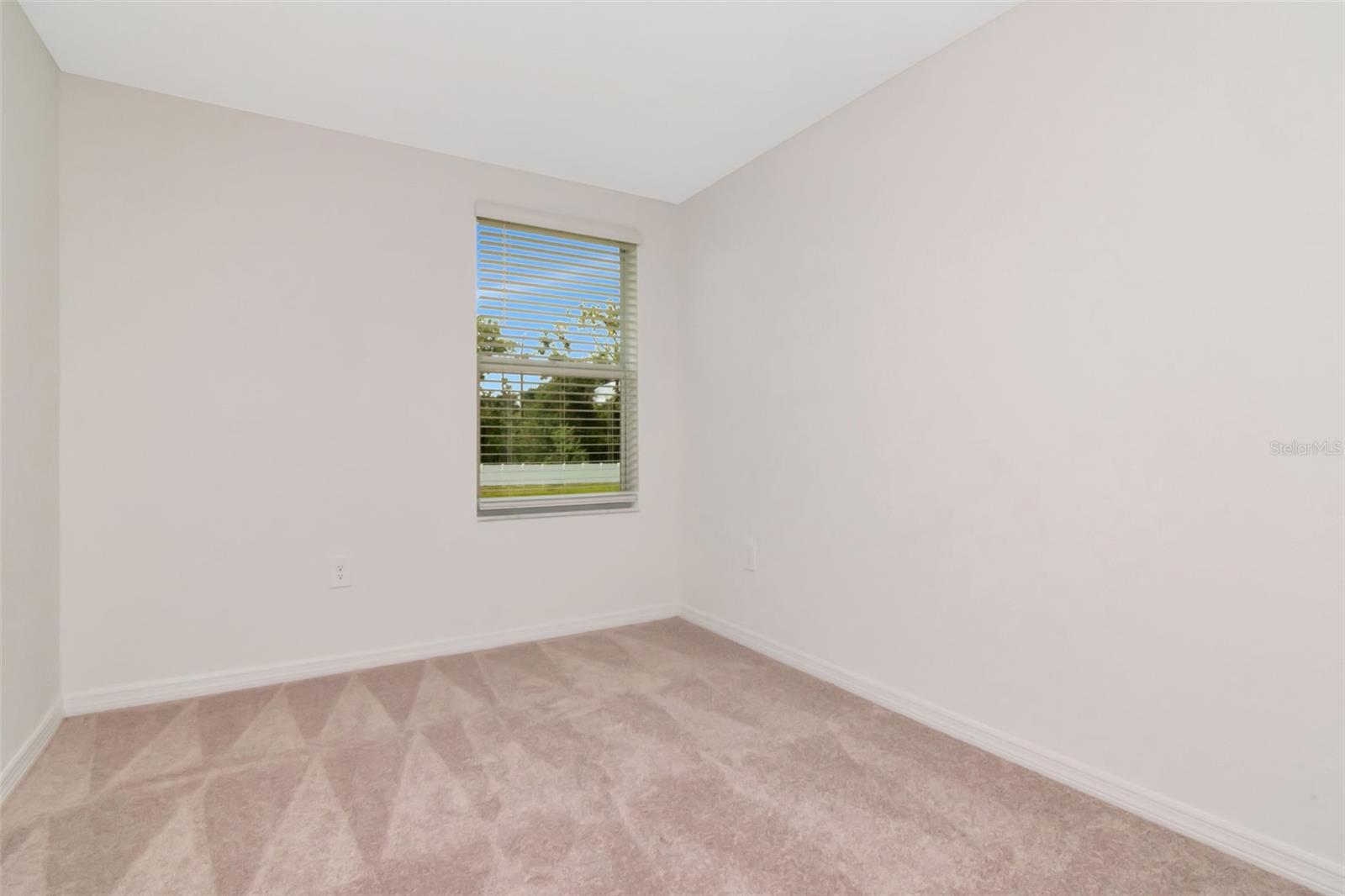 AURORA SUB - Residential Lease