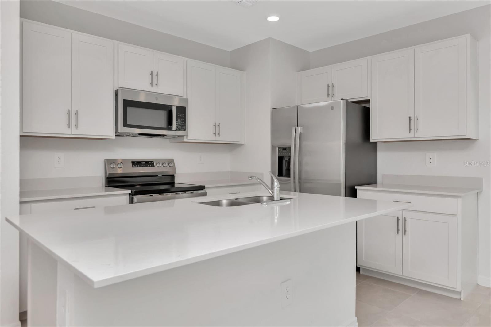 AURORA SUB - Residential Lease