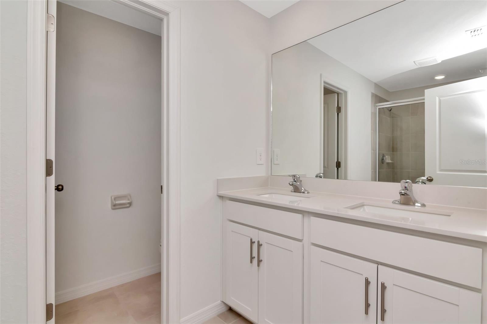 AURORA SUB - Residential Lease