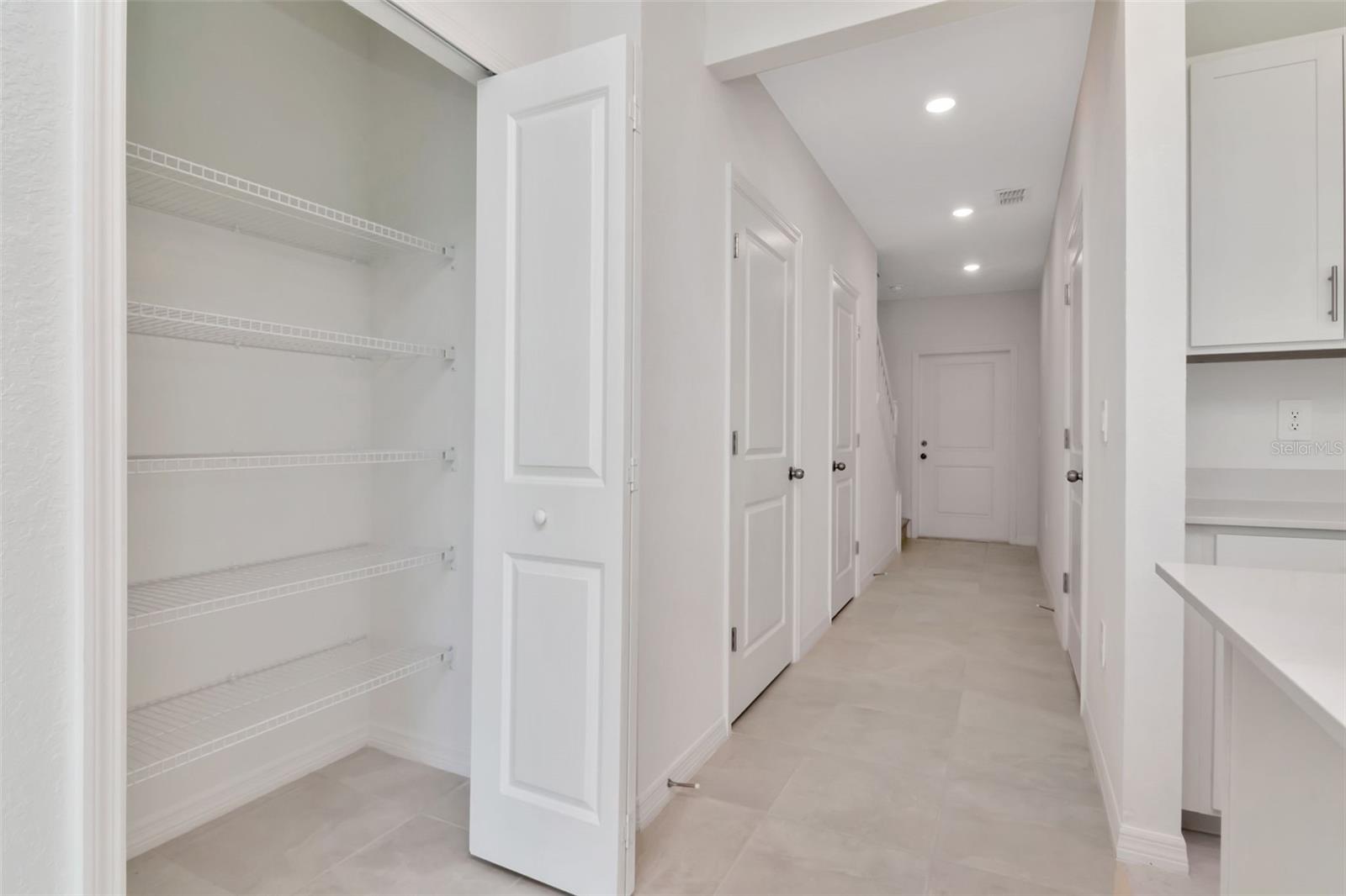 AURORA SUB - Residential Lease