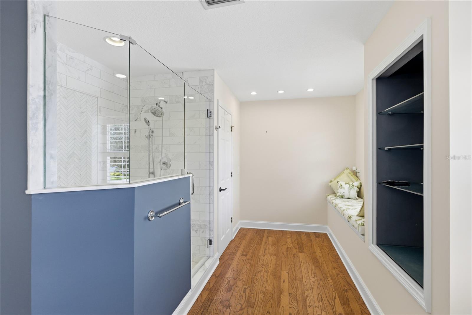 HAWTHORN PARK PH II - Residential