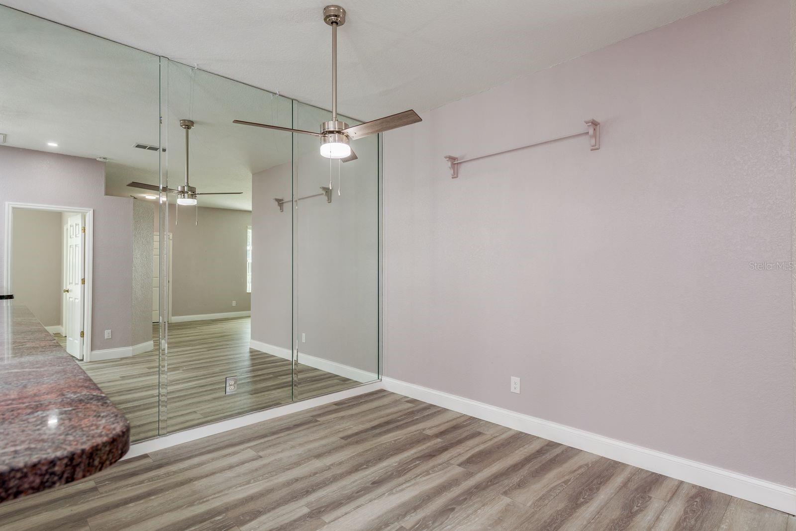 BROOKER CREEK - Residential