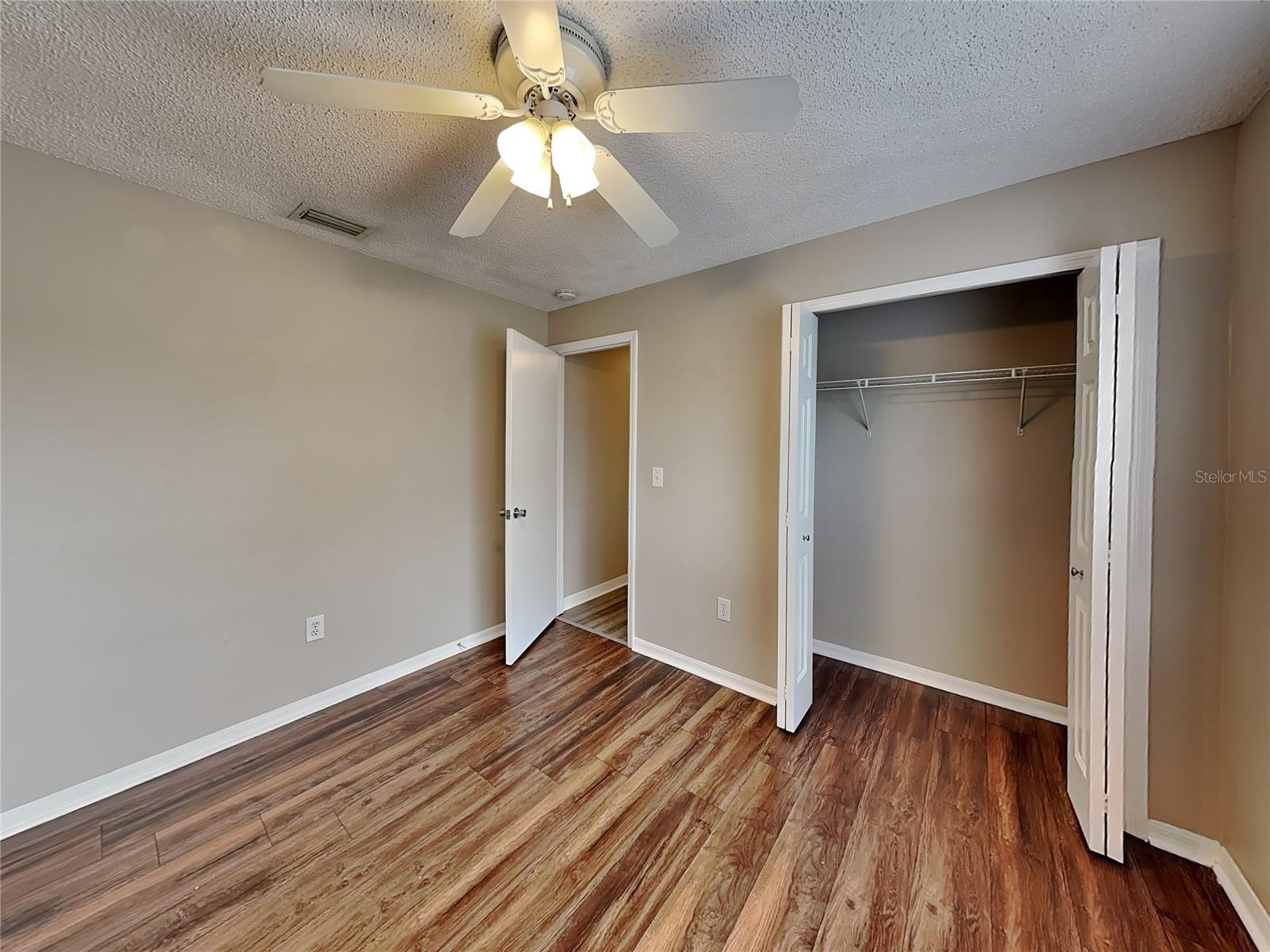 COUNTRY HILLS EAST UNIT NINE - Residential Lease