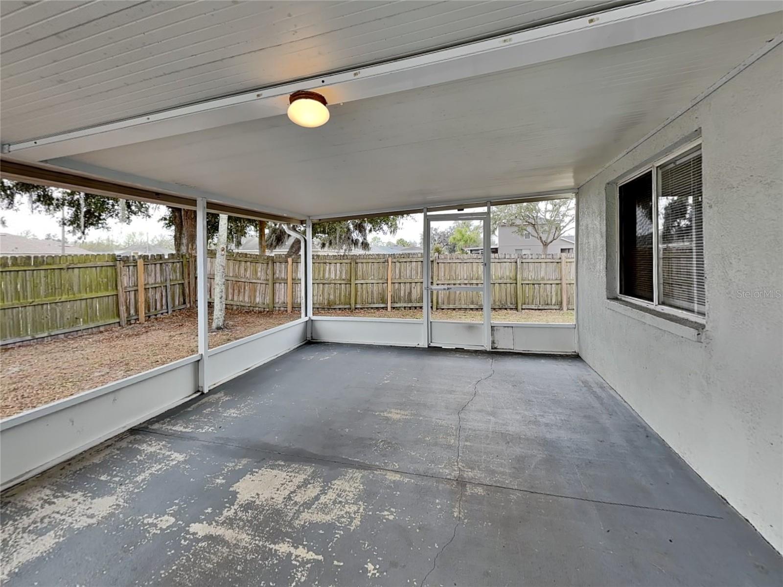 COUNTRY HILLS EAST UNIT NINE - Residential Lease