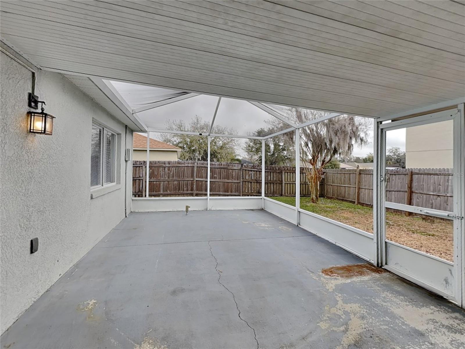 COUNTRY HILLS EAST UNIT NINE - Residential Lease