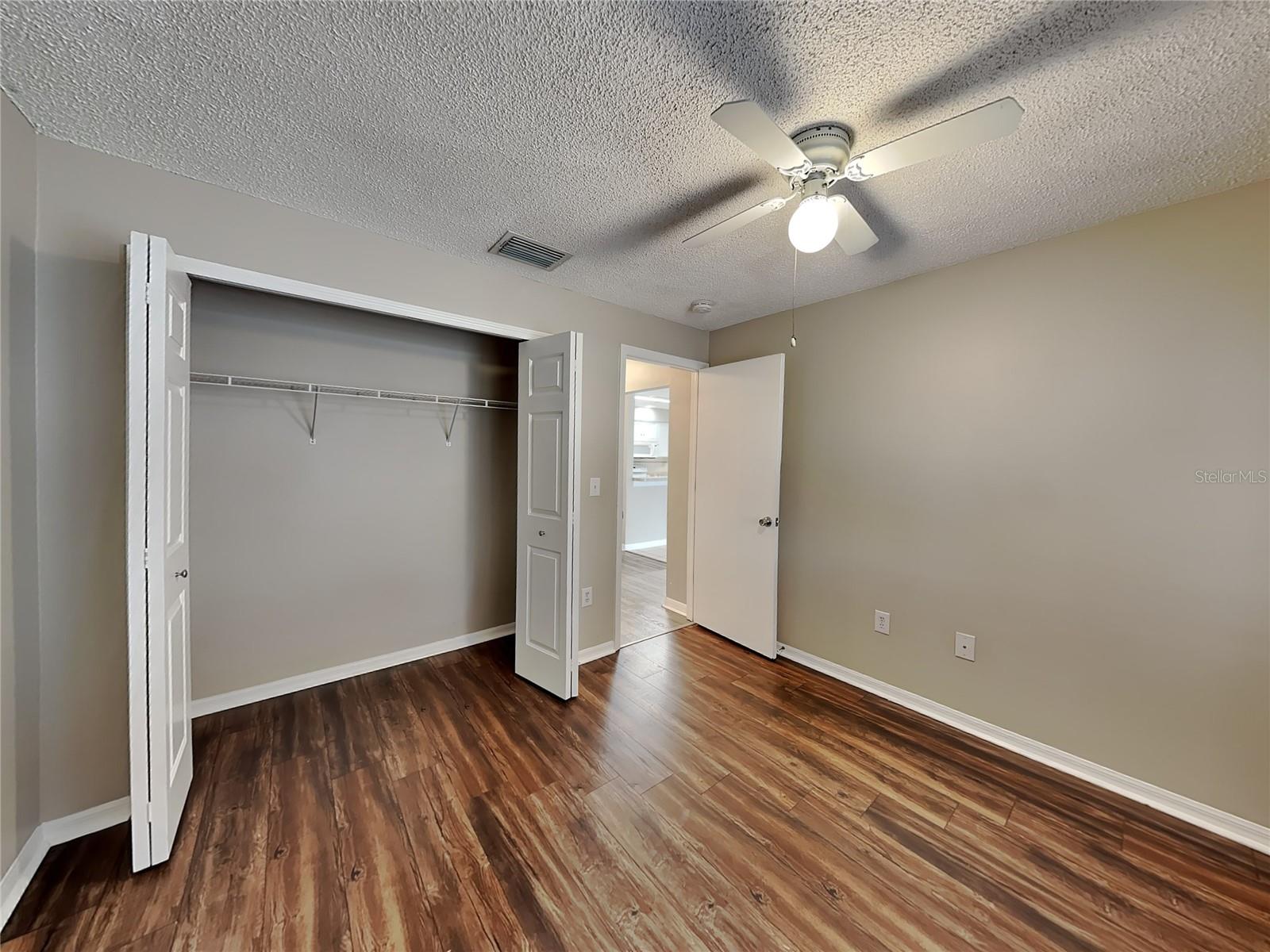 COUNTRY HILLS EAST UNIT NINE - Residential Lease