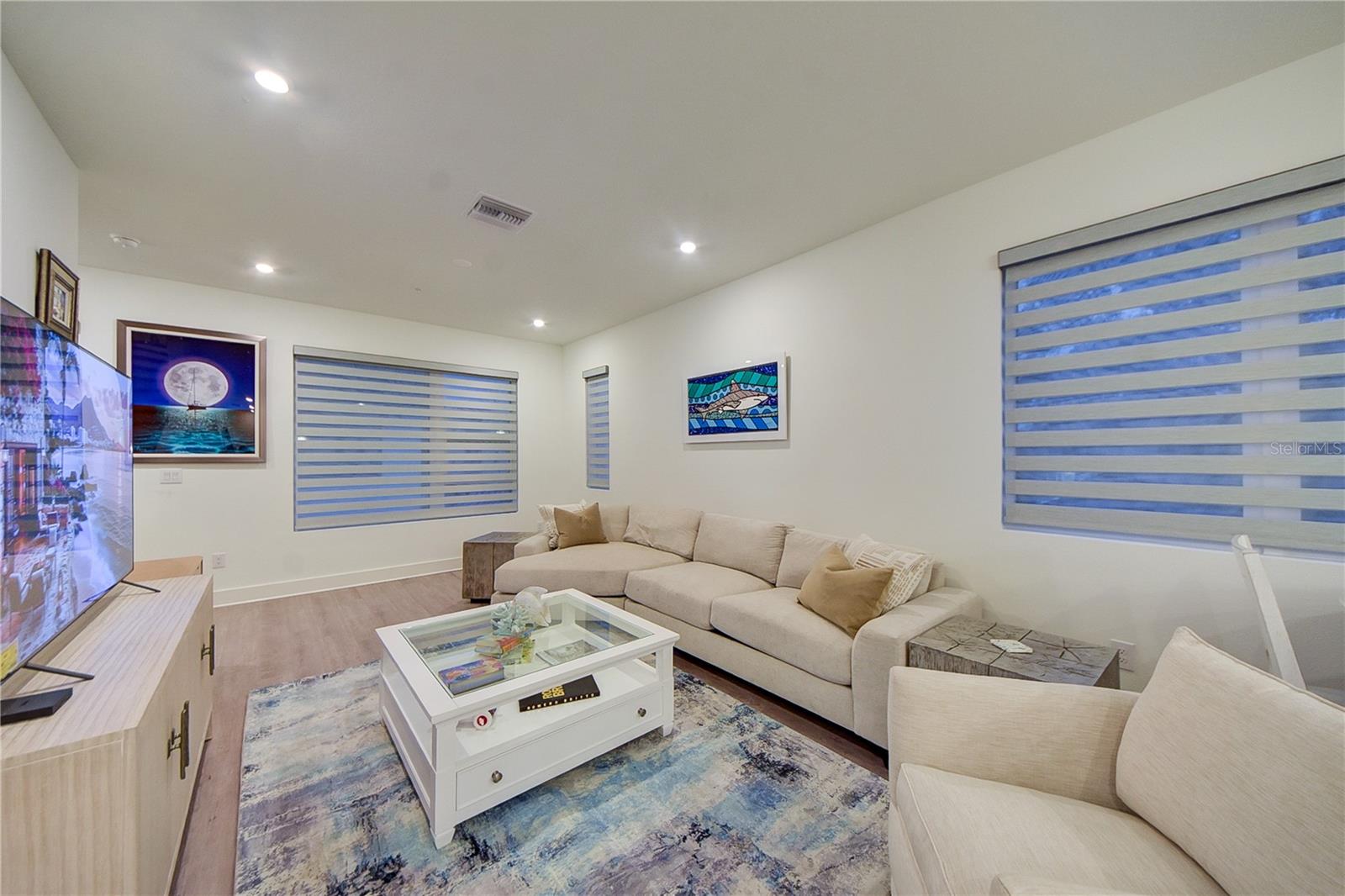 ALANTE TWNHMS - Residential