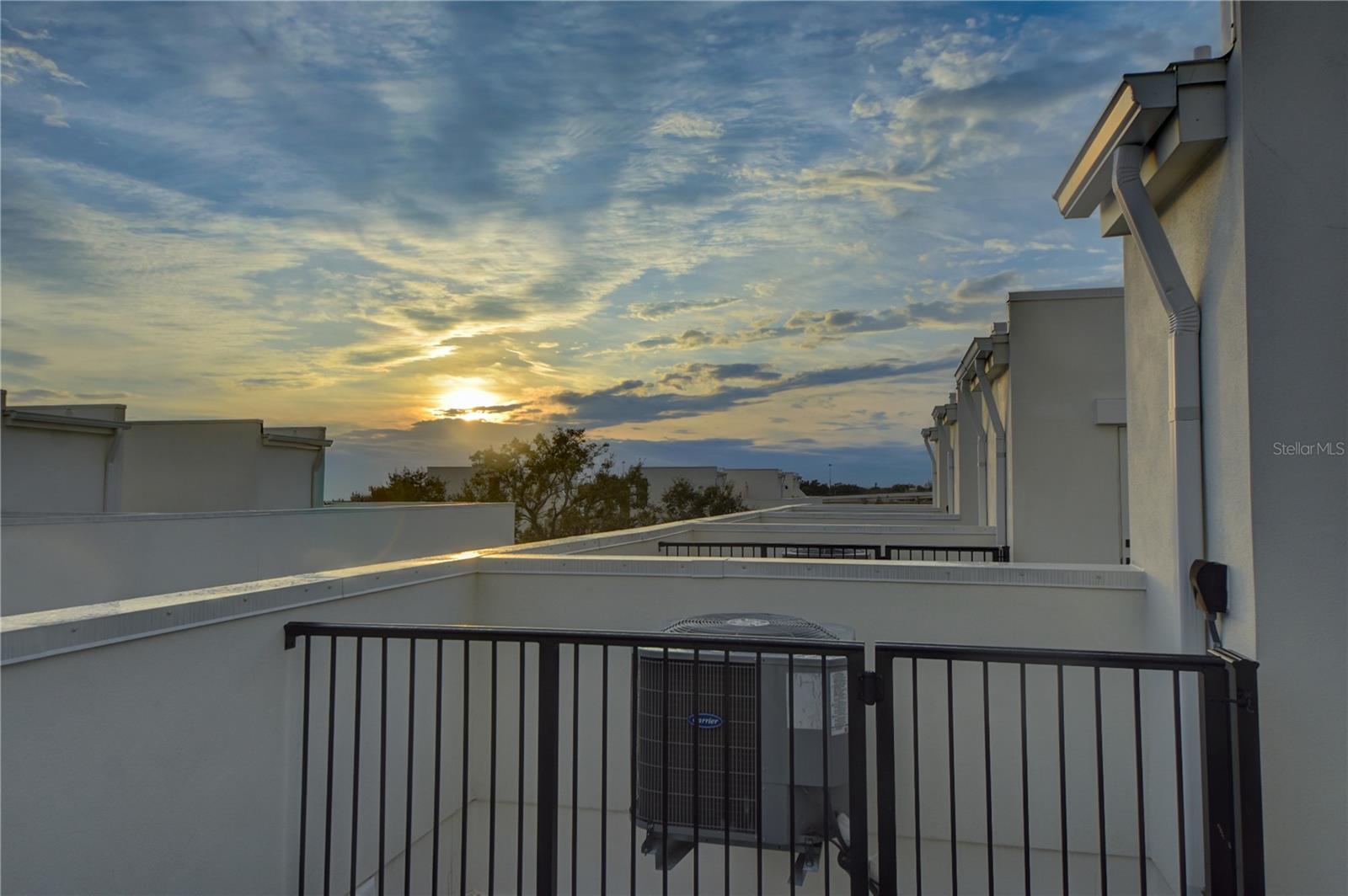 ALANTE TWNHMS - Residential