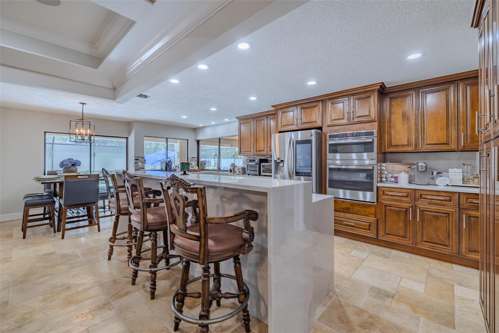 BARRINGTON OAKS EAST - Residential