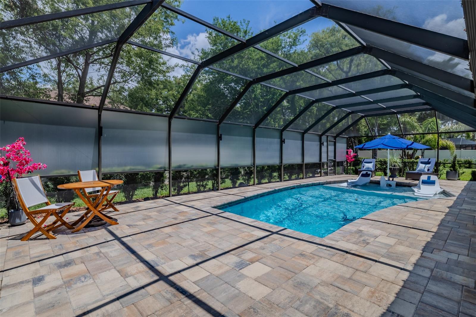 BARRINGTON OAKS EAST - Residential