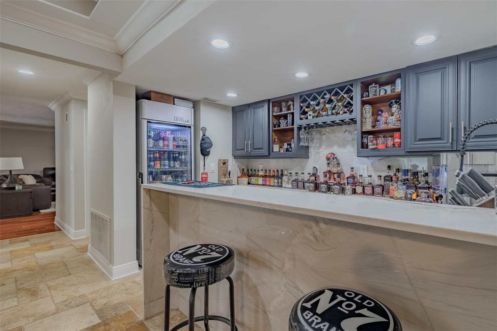 BARRINGTON OAKS EAST - Residential