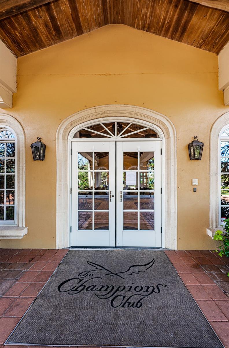 CHAMPIONS CLUB - Residential