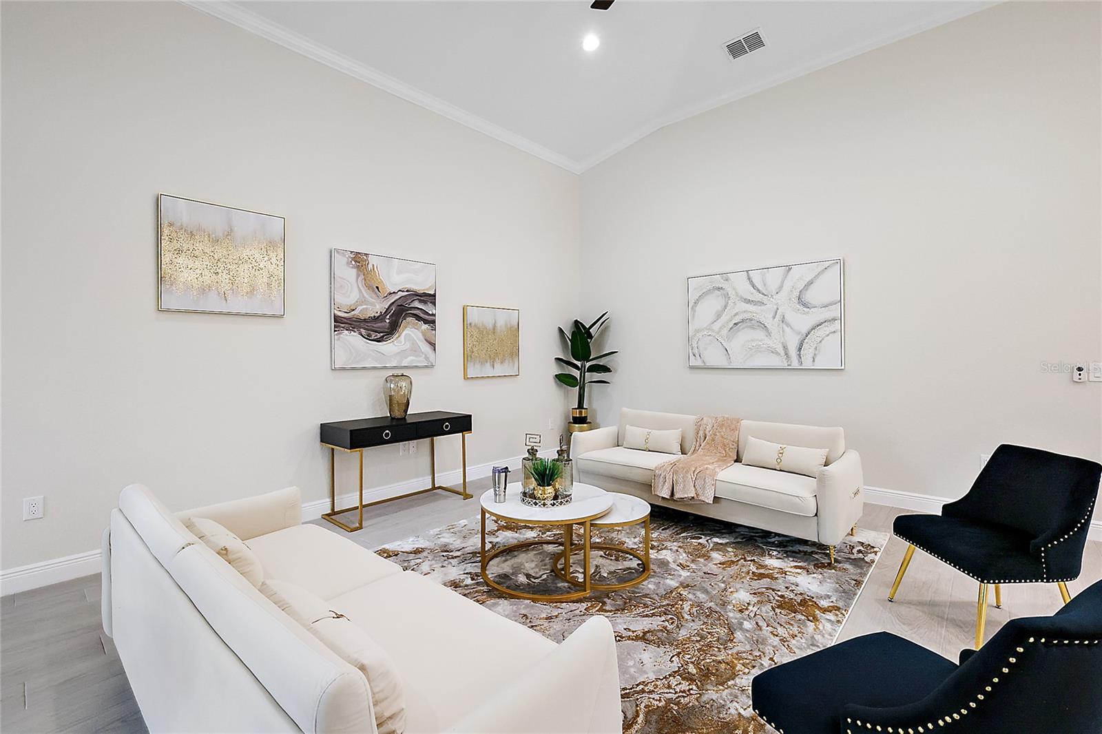 DENSAN PARK PH ONE - Residential Lease