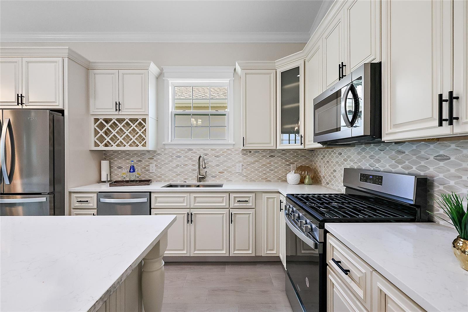 DENSAN PARK PH ONE - Residential Lease