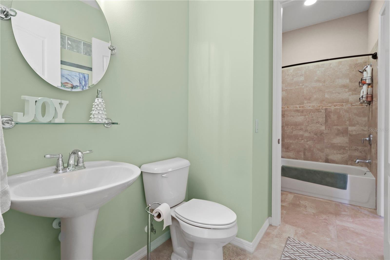 KENWOOD GLEN 1 OF ST ANDREWS E - Residential