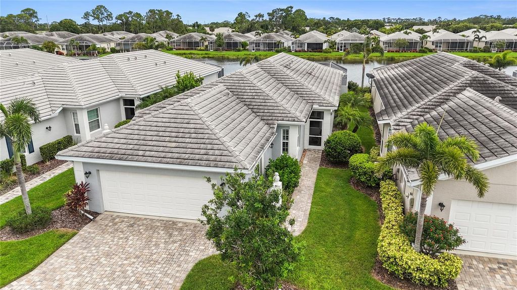 Photo of 11161 Staveley Court, Venice, FL 34293 (MLS # N6139749)