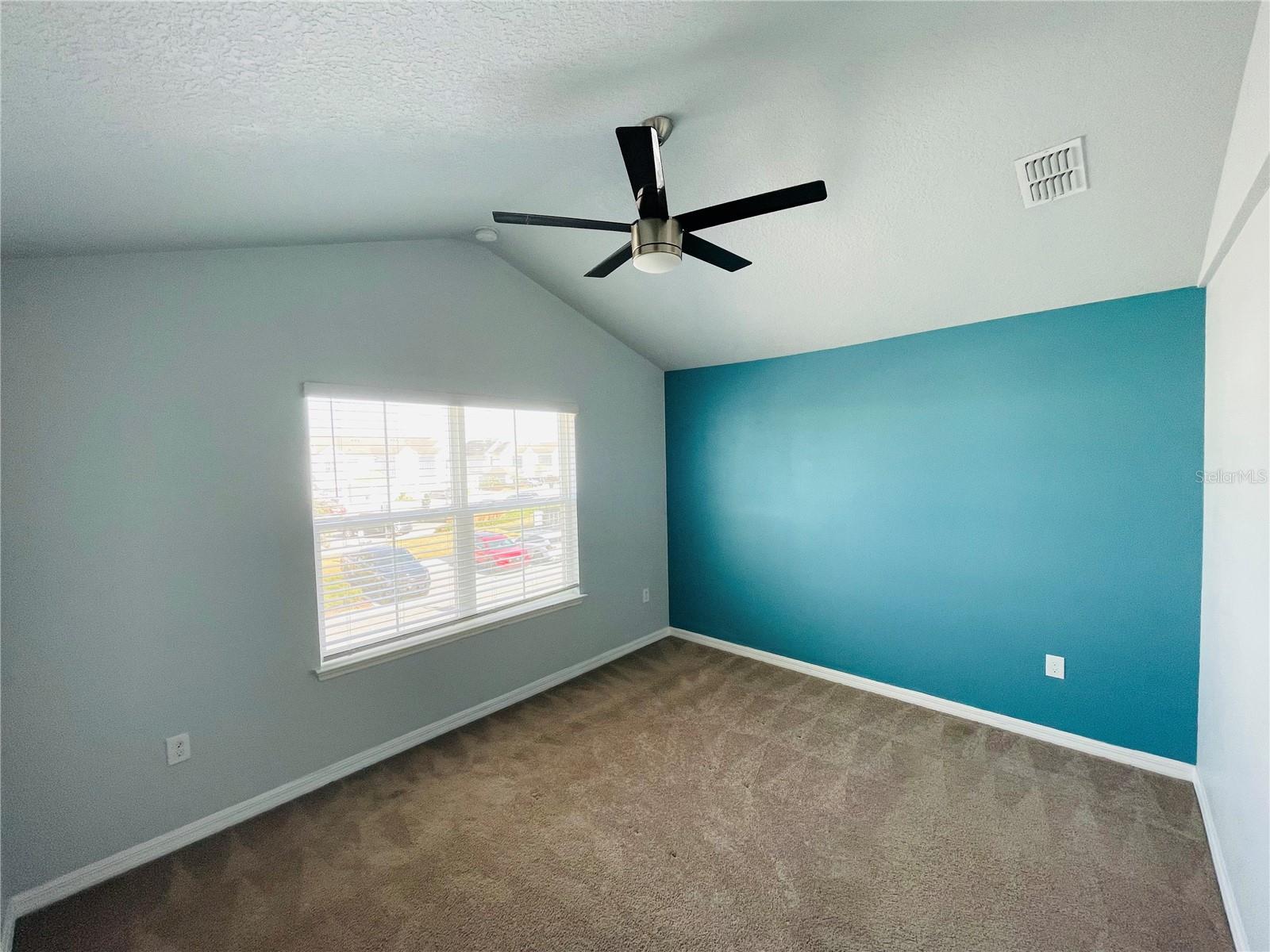 SOMERSET XINGS TR F REP - Residential Lease