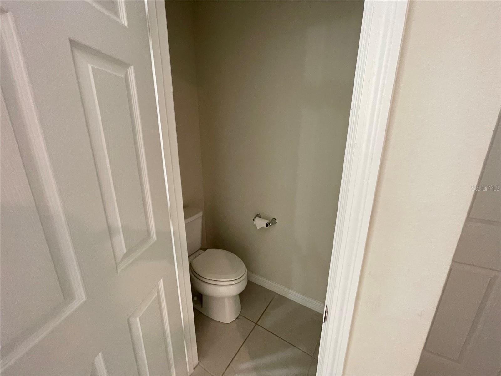 SOMERSET XINGS TR F REP - Residential Lease