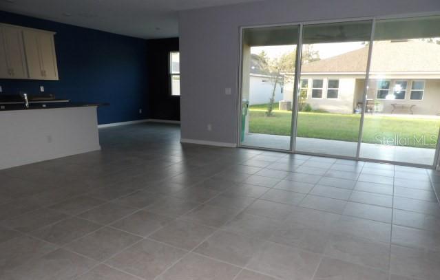 ADDISON LNDG - Residential