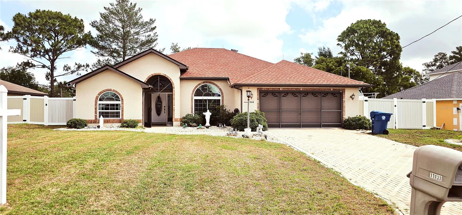 SPRING HILL - Residential
