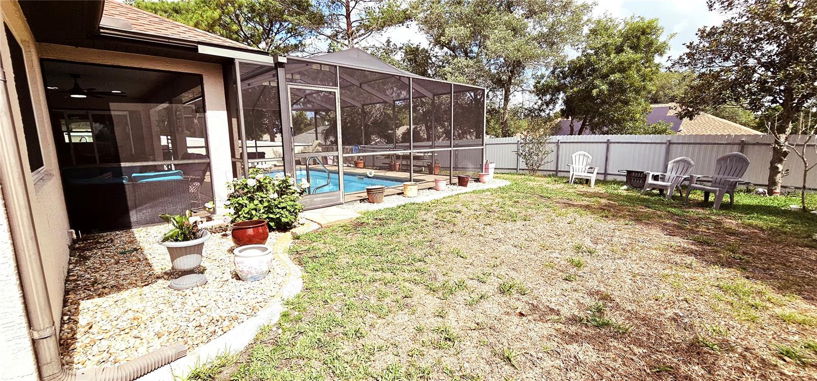 SPRING HILL - Residential