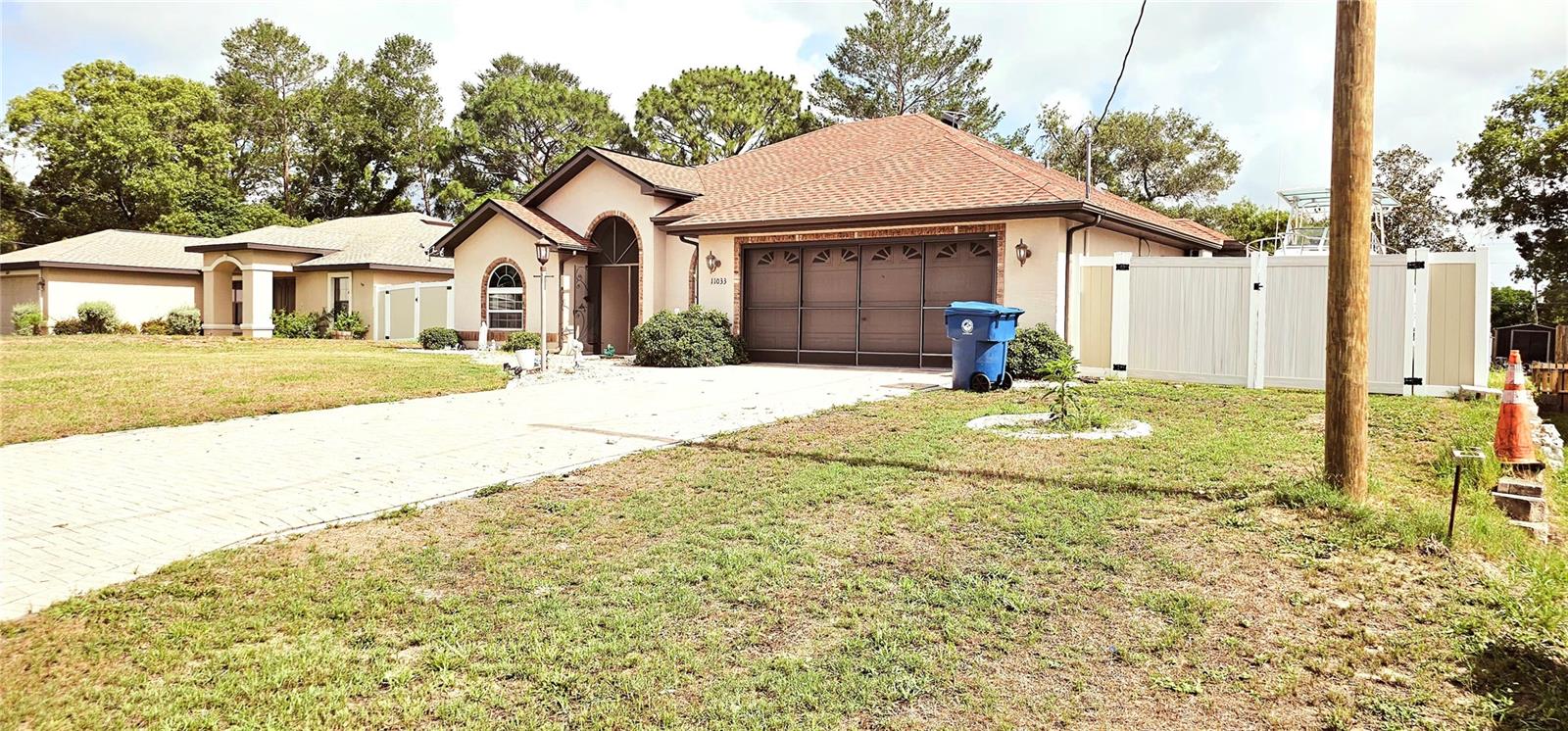 SPRING HILL - Residential