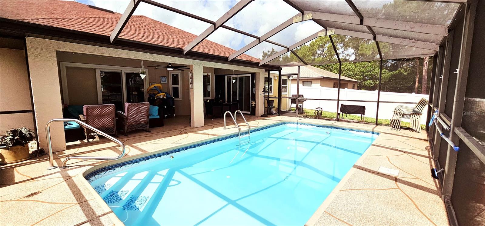 SPRING HILL - Residential