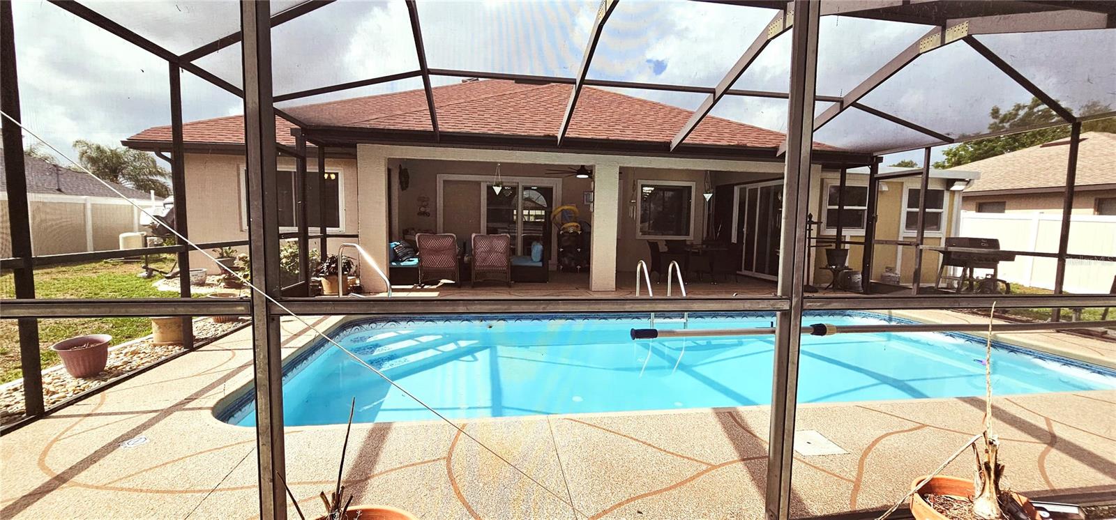 SPRING HILL - Residential