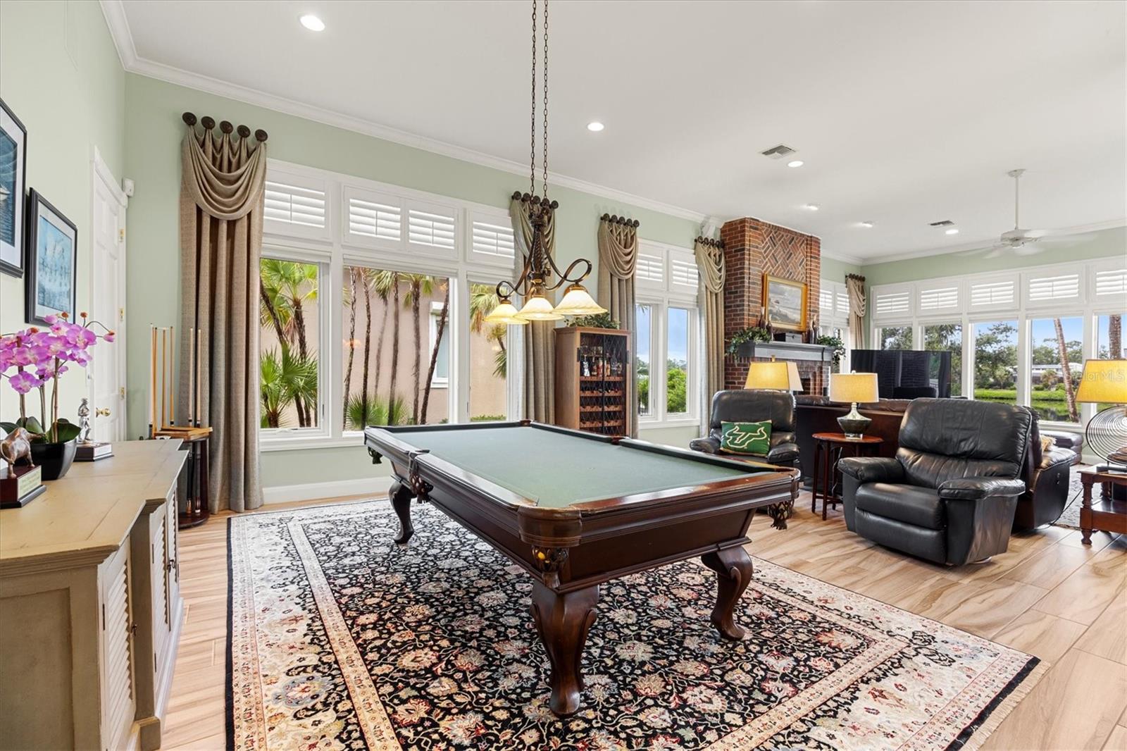 SHORE ACRES - Residential